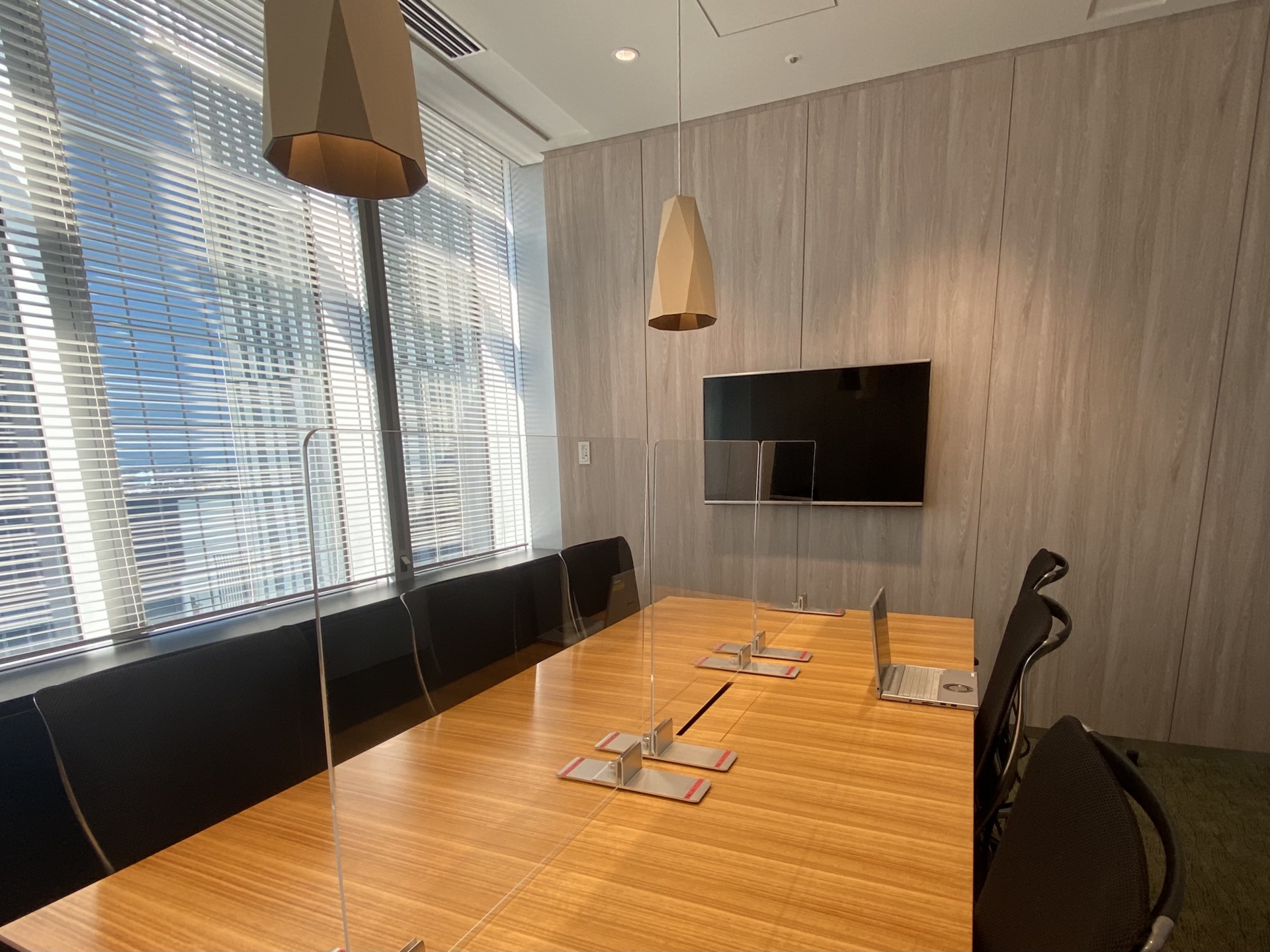 会社内イメージ